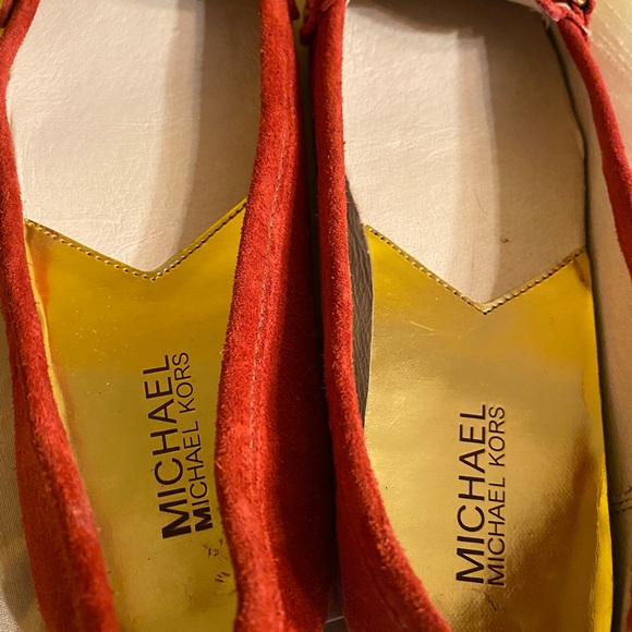 Michael Kors red suede loafer - Picture 7 of 7